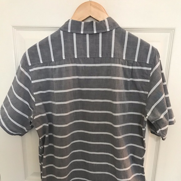 Ezekiel button up - Picture 2 of 3